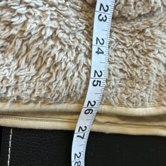 Lululemon Oh So Sherpa Full Zip Teddy jacket Size 10 - Picture 15 of 15